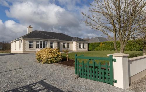 Exterior view, GlebeH Self Catering in Banagher Exterior view, GlebeH Self Catering in Banagher