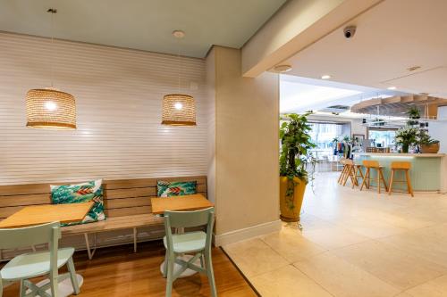 Faciliteiten, B&B HOTEL Rio Copacabana Forte in Rio De Janeiro Faciliteiten, B&B HOTEL Rio Copacabana Forte in Rio De Janeiro