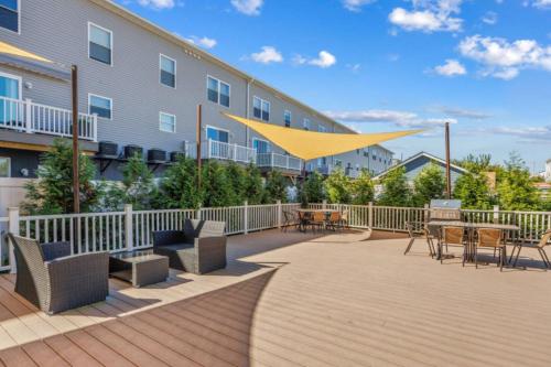 Instalaciones, 20 Mins to NYC - High-End 1BR with Work Desk and Gym in Harrison (NJ) Instalaciones, 20 Mins to NYC - High-End 1BR with Work Desk and Gym in Harrison (NJ)