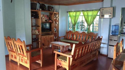 Døng-elays Homestay in Bontoc Døng-elays Homestay in Bontoc