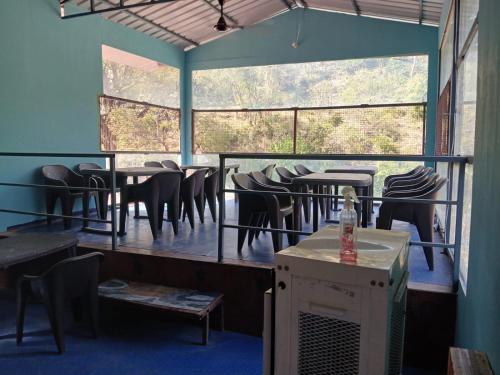 Shivpuri Adventure Resort And Camp in พาฑล Shivpuri Adventure Resort And Camp in พาฑล