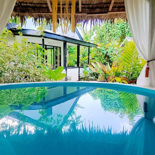 Swimming pool, RP Botanical Park, Hotel & Resort in Soriano Swimming pool, RP Botanical Park, Hotel & Resort in Soriano
