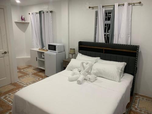 H'Eden Treasures Studio 2 in Fond Doux H'Eden Treasures Studio 2 in Fond Doux