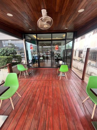 Nakhone Champa Hotel in Şehir Merkezi Nakhone Champa Hotel in Şehir Merkezi