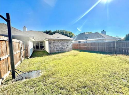 Cecilio Aurora home in Dallas Executive Airport Cecilio Aurora home in Dallas Executive Airport