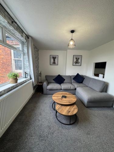 Zetland House Apartment - First floor with garden and parking in Southport Zetland House Apartment - First floor with garden and parking in Southport