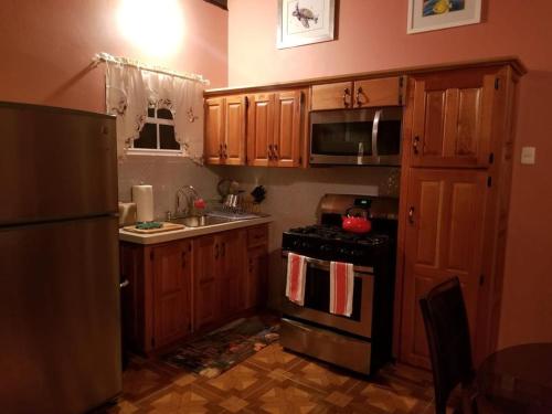 Boyce Guest House in แบล็กร็อค Boyce Guest House in แบล็กร็อค