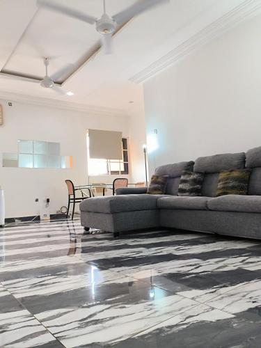 Seadmed, Empress White House Accra in Tema Seadmed, Empress White House Accra in Tema