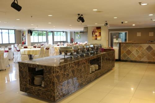 Facilities, Eagle Bay Hotel near Kompleks Lada Office Facilities, Eagle Bay Hotel near Kompleks Lada Office