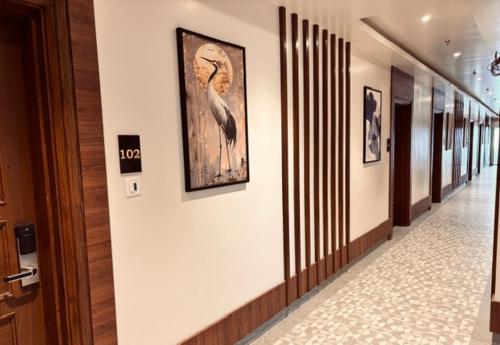 Lobby, Chand Ratan Palace in Kisamidesar Lobby, Chand Ratan Palace in Kisamidesar