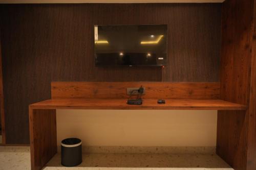 Sky Executive Rooms in Vasai Sky Executive Rooms in Vasai