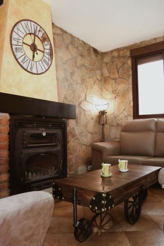 EL CORRAL DE LA VERA in Losar De La Vera EL CORRAL DE LA VERA in Losar De La Vera