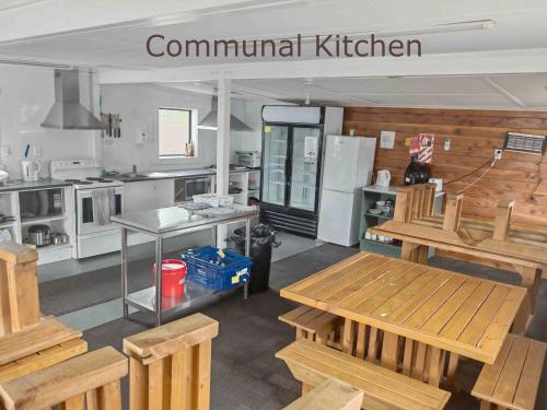 ห้องครัว, Pipers ski Lodge in อุทยานแห่งชาติทองการิโร ห้องครัว, Pipers ski Lodge in อุทยานแห่งชาติทองการิโร