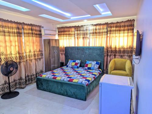 White Castle Hotels And Bar - Abak Rd, Uyo in Uyo White Castle Hotels And Bar - Abak Rd, Uyo in Uyo