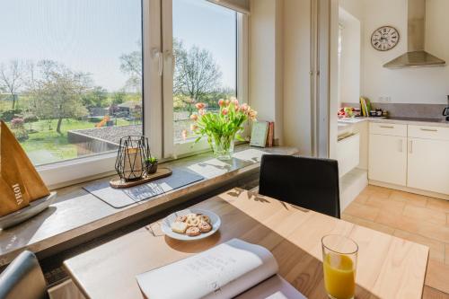 Kitchen, Landhaus Ferienwohnung 3, Bauernhof Hopp Vadersdorf in Vadersdorf Kitchen, Landhaus Ferienwohnung 3, Bauernhof Hopp Vadersdorf in Vadersdorf