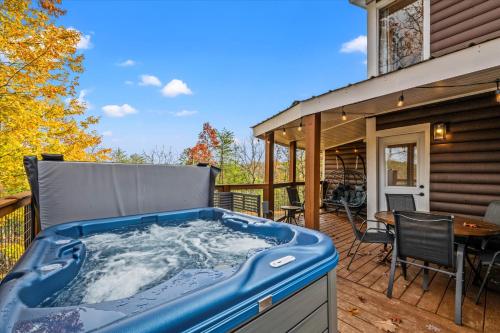 cadă fierbinte, LAST MIN DEALS! - Near Dollywood, Parkway, Biggest Zipline - Cozy Mountain Cabin with Hot Tub, Games in Pigeon Forge Suburbii cadă fierbinte, LAST MIN DEALS! - Near Dollywood, Parkway, Biggest Zipline - Cozy Mountain Cabin with Hot Tub, Games in Pigeon Forge Suburbii