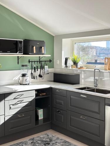 Cocina, Apartment close to central city in Suburbs Cocina, Apartment close to central city in Suburbs