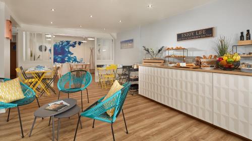 Hotel Residence Paris Asnieres in Asnieres-sur-Seine Hotel Residence Paris Asnieres in Asnieres-sur-Seine