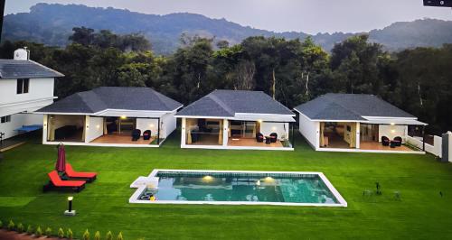 Garden, The Winterfell Premium Homestay By Dazzle Destinations in Somvarpet Garden, The Winterfell Premium Homestay By Dazzle Destinations in Somvarpet
