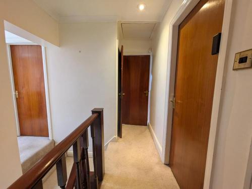 Gordon Avenue Guest House HA7 London in Watford Gordon Avenue Guest House HA7 London in Watford