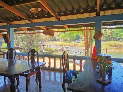 Sipasert Guesthouse-Tadlo in Beng Sipasert Guesthouse-Tadlo in Beng