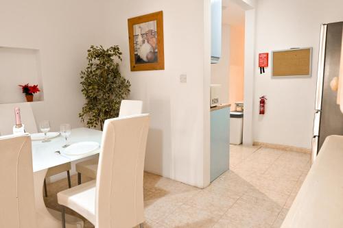 Faciliteter, Casa Savannah from the beach - Happy Rentals in Naxxar Faciliteter, Casa Savannah from the beach - Happy Rentals in Naxxar