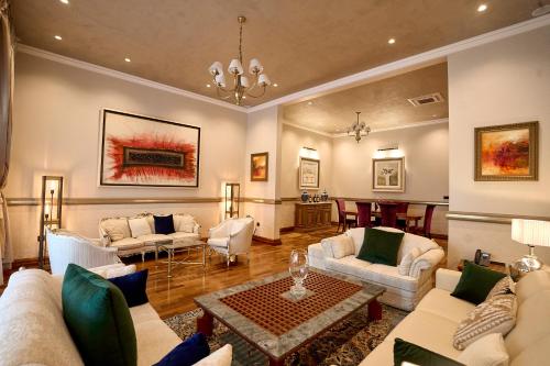 Tagidor Garden Resort And Spa in Бана Tagidor Garden Resort And Spa in Бана