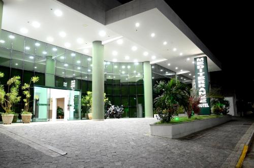 Exterior view, Mediterrane Hotel by Castelo Itaipava in Praia dos Anjos Exterior view, Mediterrane Hotel by Castelo Itaipava in Praia dos Anjos