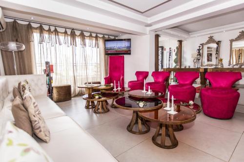 共用ラウンジ/TVエリア, ザ スイス ホテル フリータウン (The Swiss Hotel Freetown) in フリータウン 共用ラウンジ/TVエリア, ザ スイス ホテル フリータウン (The Swiss Hotel Freetown) in フリータウン