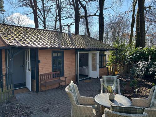 Boshuisje de Bonte Specht in Buitengebied Oostmarsum-West Boshuisje de Bonte Specht in Buitengebied Oostmarsum-West