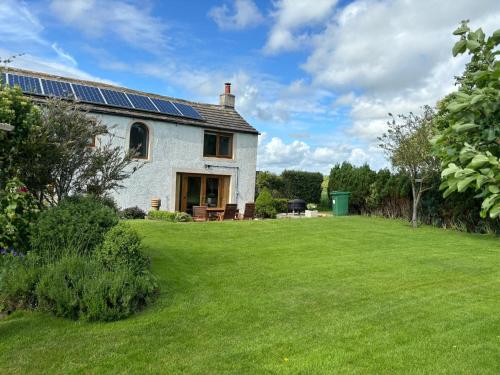 Kingate Cottage in Mealsgate Kingate Cottage in Mealsgate