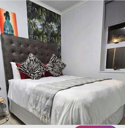 14 CZ KUBZ Apartments in Southernwood 14 CZ KUBZ Apartments in Southernwood