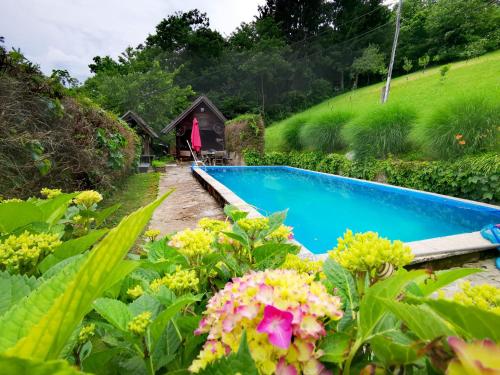 Glamping MM in Muta Glamping MM in Muta