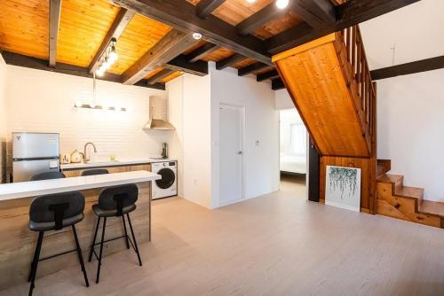 Jeju Mungmung Place Dog Pension near Teseum Jeju Jeju Mungmung Place Dog Pension near Teseum Jeju