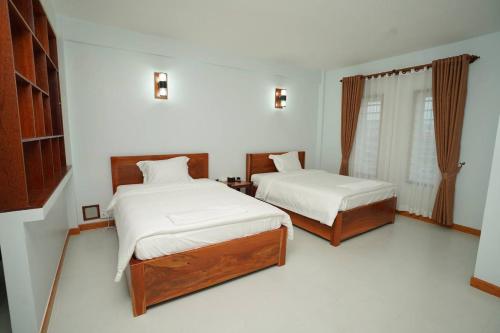 New Sihanoukville Hotel in Sangkat Buon New Sihanoukville Hotel in Sangkat Buon