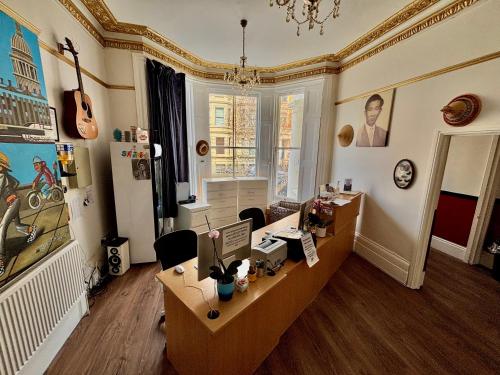 Saint James Backpackers in Earls Court Saint James Backpackers in Earls Court