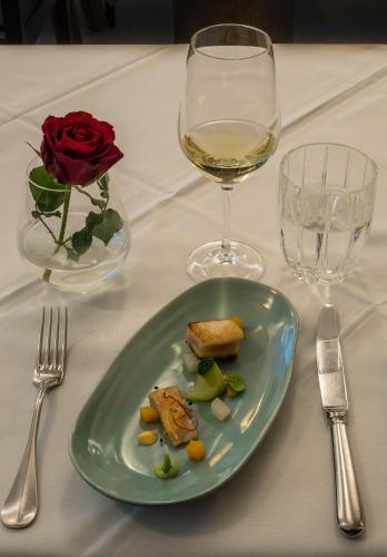 This photo about Gottfried - essen trinken schlafen shared on HyHotel.com