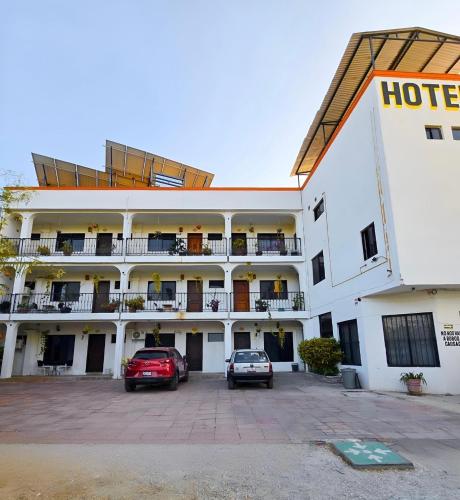 Hotel Villa Esmeralda in 圖斯特拉-古鐵雷斯 Hotel Villa Esmeralda in 圖斯特拉-古鐵雷斯
