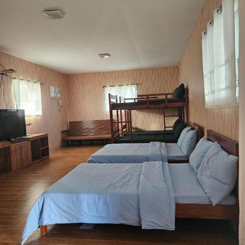 Hermanos Leisure Farm & Resort in Dipaculao Hermanos Leisure Farm & Resort in Dipaculao