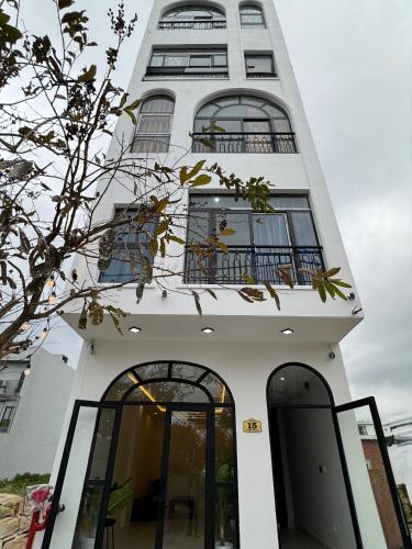 Exterior view, EuroDana near Tran Thi Ly Bridge Exterior view, EuroDana near Tran Thi Ly Bridge