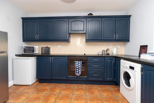 Konyha, Seacliff Holiday Homes No 2 by Trident Holiday Homes in Dunmore East Konyha, Seacliff Holiday Homes No 2 by Trident Holiday Homes in Dunmore East