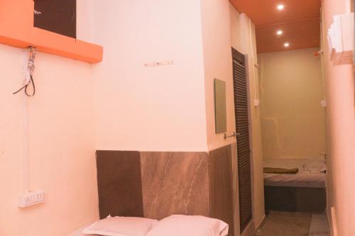 Hotel Moon Paradise in Borivali Hotel Moon Paradise in Borivali