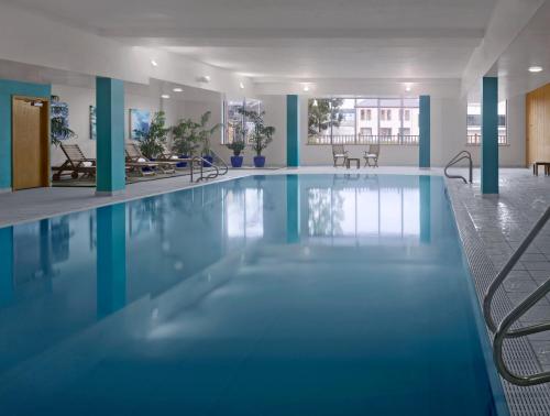 Kolam renang, Radisson Blu Hotel, Athlone in Athlone Kolam renang, Radisson Blu Hotel, Athlone in Athlone