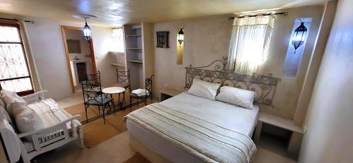 Al Madina Riad Hotel in Bizerte Al Madina Riad Hotel in Bizerte