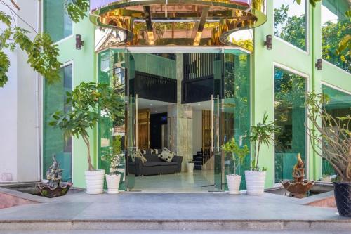 Colina Sky Hotel in Phnom Penh Colina Sky Hotel in Phnom Penh
