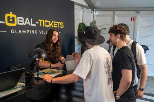 Global-Tickets Village - TT Assen Camping Jan & Bertha in Assen Global-Tickets Village - TT Assen Camping Jan & Bertha in Assen