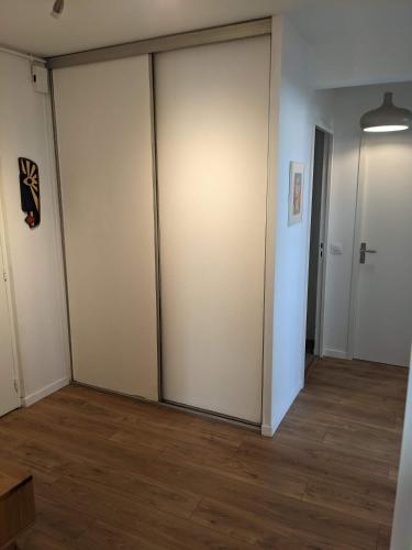 Appartement 3 pièces avec parking couvert gratuit. (Appartement 3 pieces avec parking couvert gratuit.) in Le Pre-Saint-Gervais Appartement 3 pièces avec parking couvert gratuit. (Appartement 3 pieces avec parking couvert gratuit.) in Le Pre-Saint-Gervais
