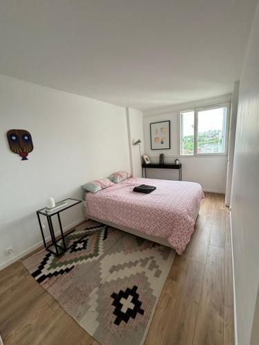 Appartement 3 pieces avec parking couvert gratuit. in Le Pre-Saint-Gervais Appartement 3 pieces avec parking couvert gratuit. in Le Pre-Saint-Gervais