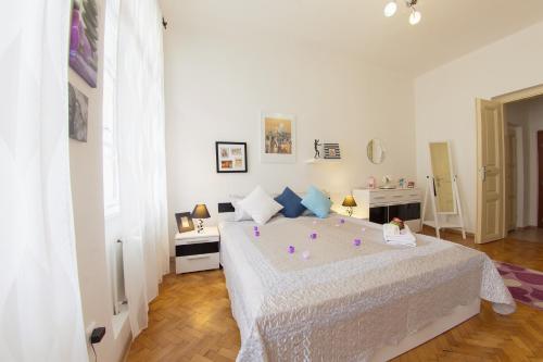 Hotel Luxury apartment in the Heart of Prague