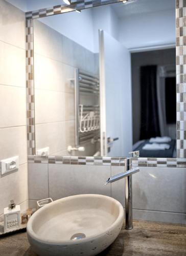 This photo about TinkerBell shared on HyHotel.com